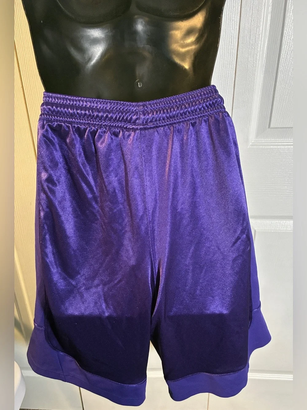 AND1 Purple Dazzle Basketball Shorts Men's Small